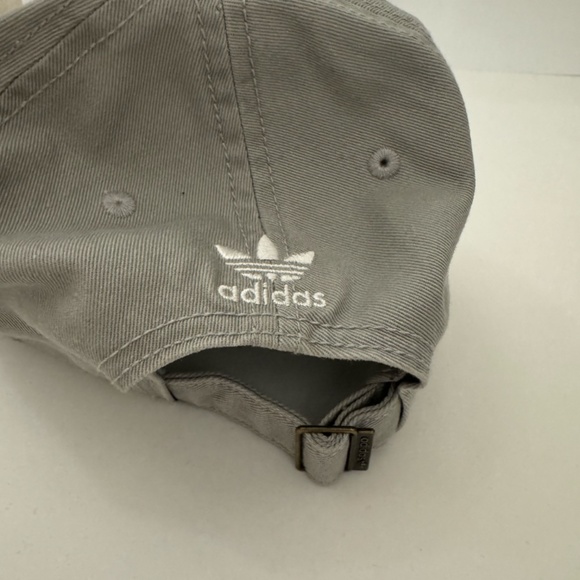 Adidas Baseball Cap Classic Trefoil Logo, One Size Grey, Strap Back - Picture 3 of 5